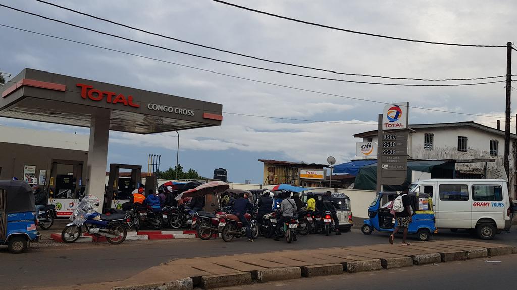 Sierra Leone increases fuel pump prices by 50 percent in two weeks