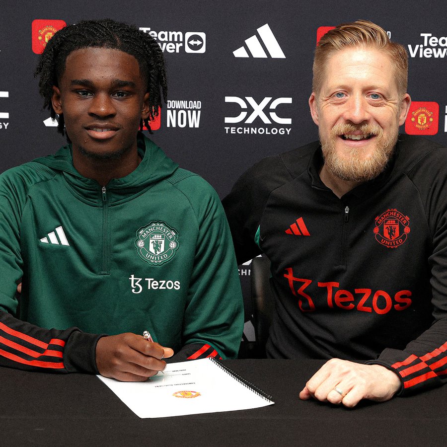 Sierra Leone's Jaydan Kamason Signs First Professional Contract with Manchester United - Vimarsana News