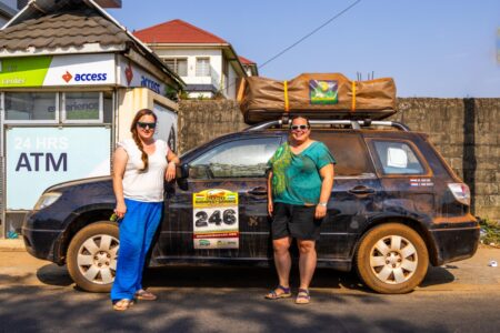 Maud van Erp and Jannette van Soest in front of their car (Image by Swit Salone)