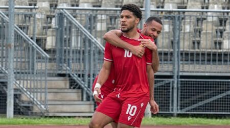Loren Zúñiga celebration after he scores