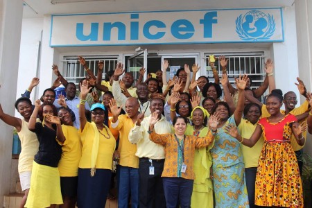 UNICEF-YellowCampaign-Women-Ebola-SierraLeone